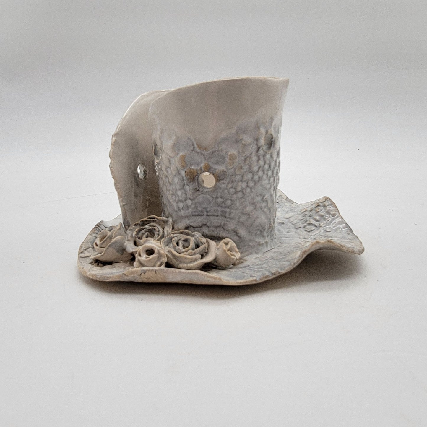 Roses & Lace Pottery Embossed Clay Top Hat Planter Vase