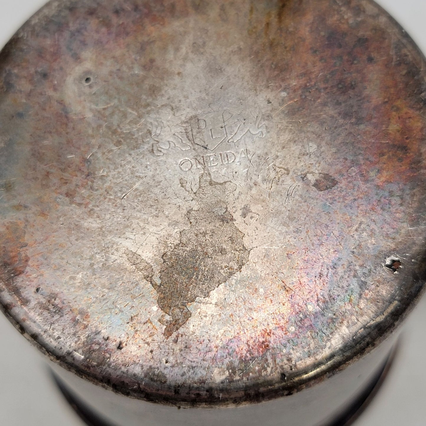 Antique Oneida Silver Plate Baby Cup With Ornate Handle & Patina Finish