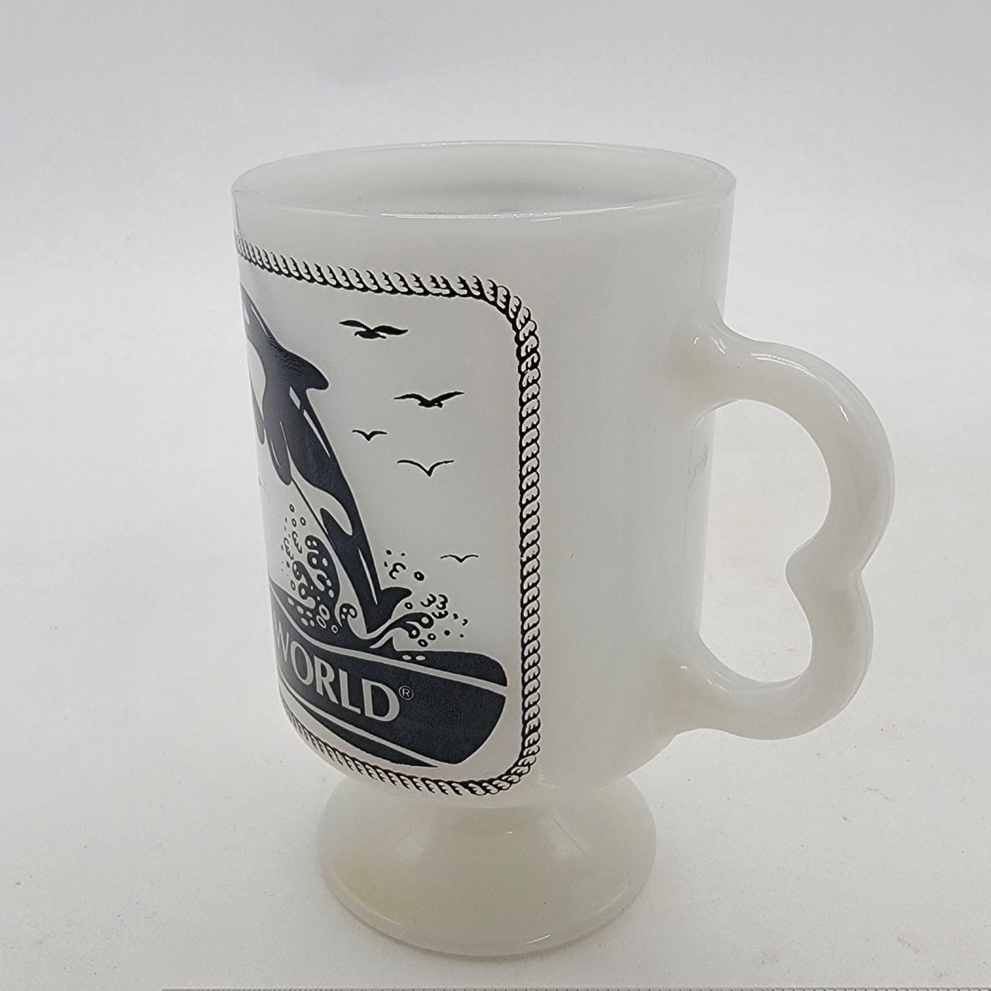 Vintage 1970's Sea World Shamu Killer Whale Footed Milk Glass Mugs Set Of 2