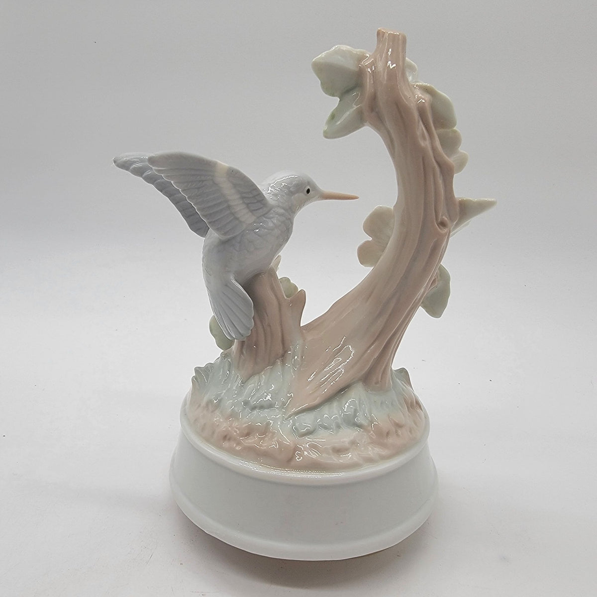 1980s Otagiri Hummingbird Porcelain Music Box