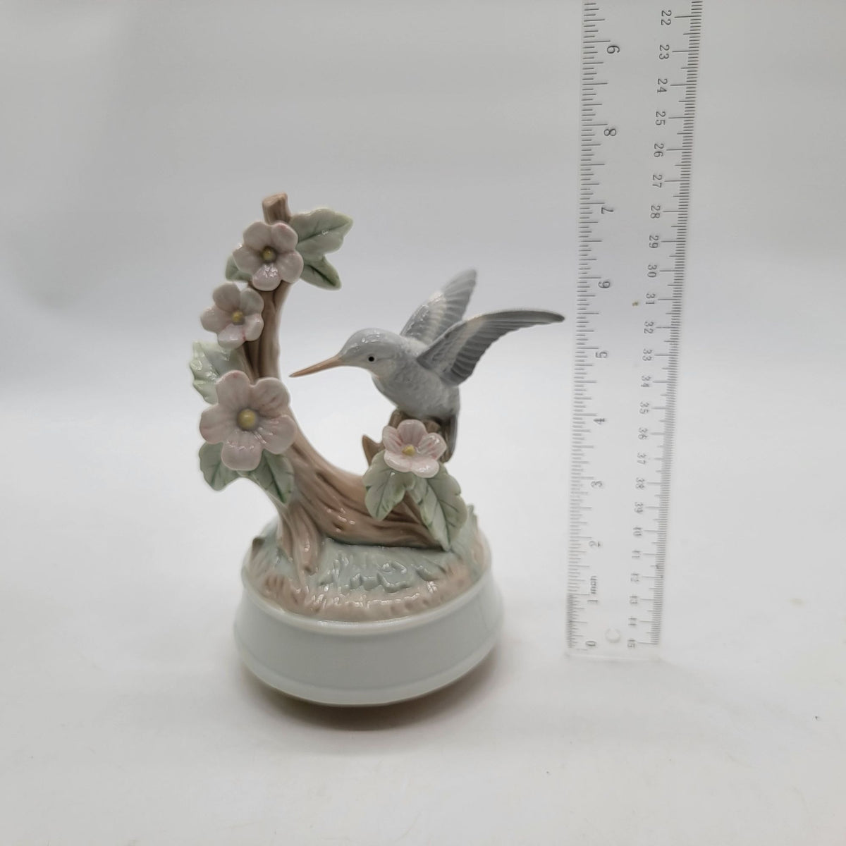 1980s Otagiri Hummingbird Porcelain Music Box
