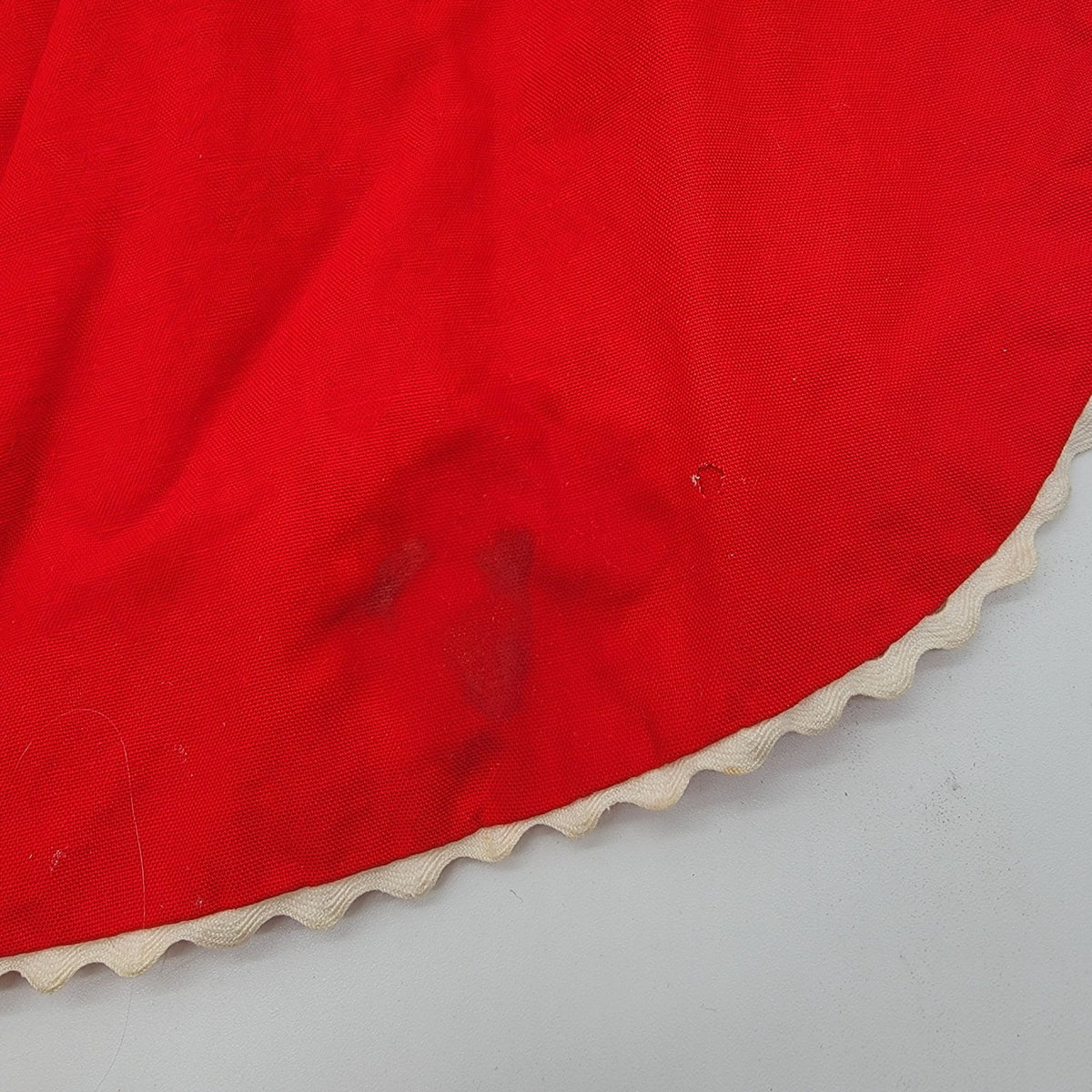 Vintage 1960s Red Portugal Madeira Embroidered Apron