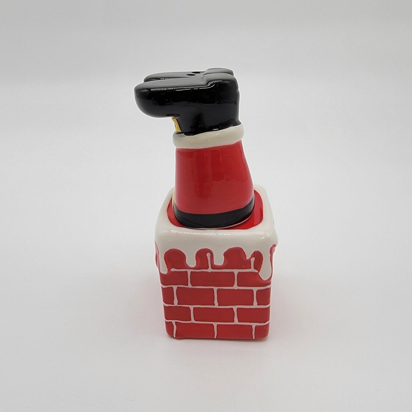 Santa In Chimney Salt & Pepper Shakers Set