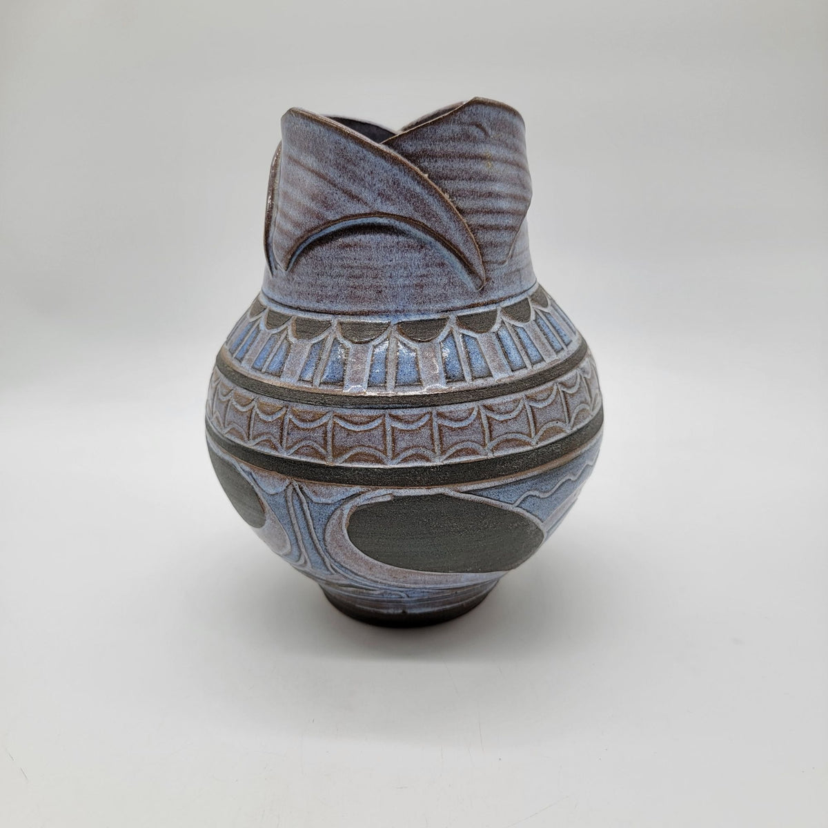 1993 Larry Allen Blue Incised Sgraffito Art Nouveau Style Pottery Vase