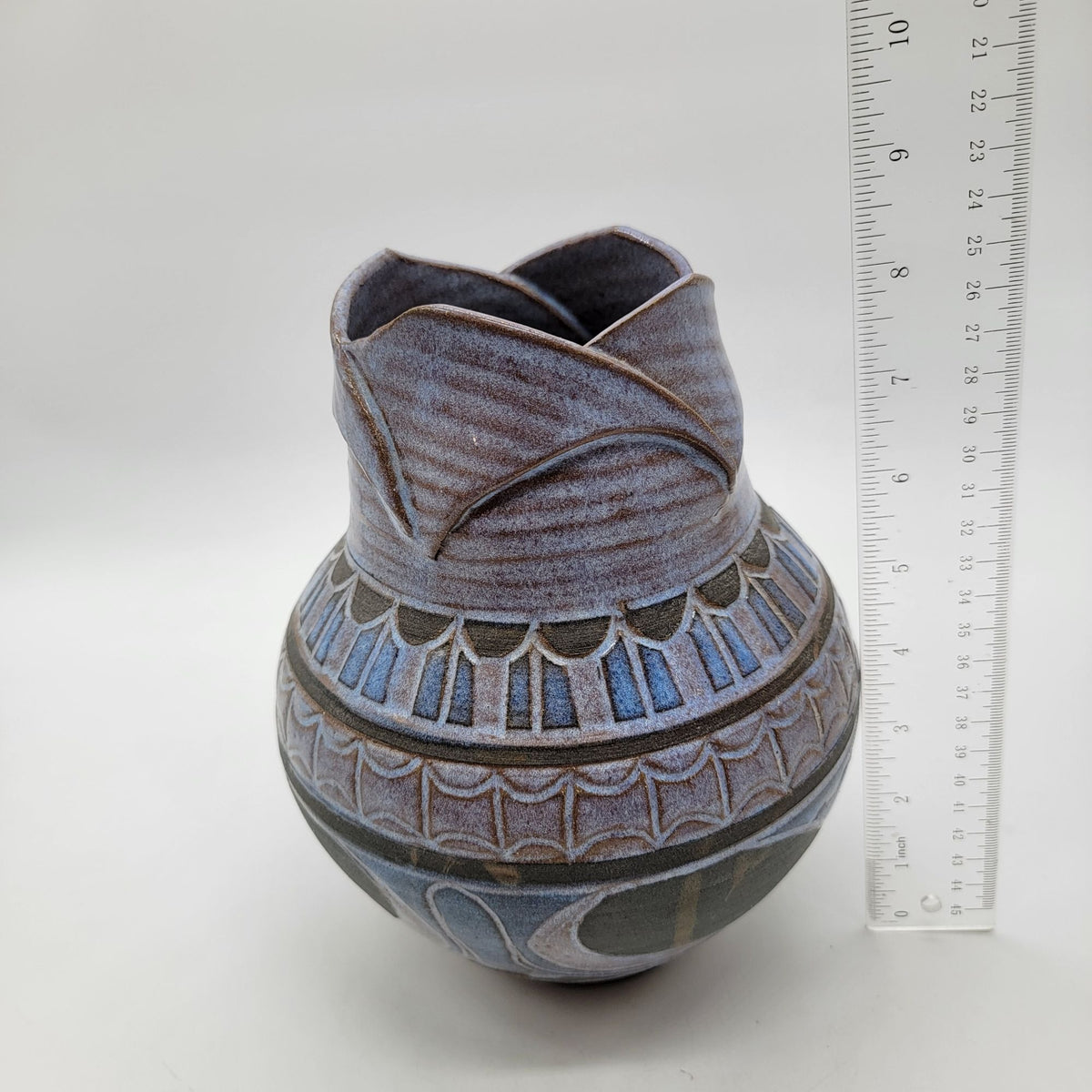 1993 Larry Allen Blue Incised Sgraffito Art Nouveau Style Pottery Vase
