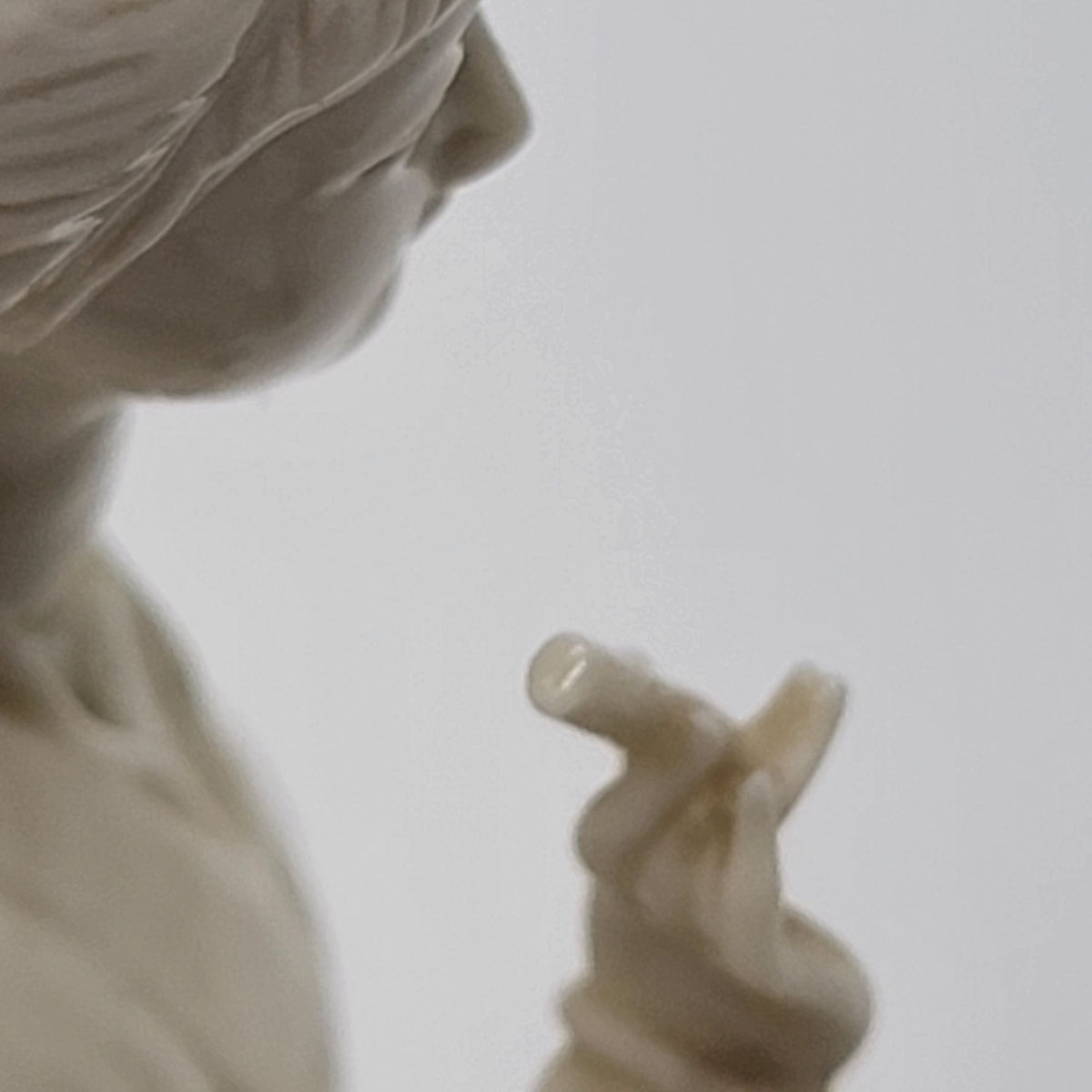 Blanc De Chine Porcelain Figurine Guanyin The Goddess As Found