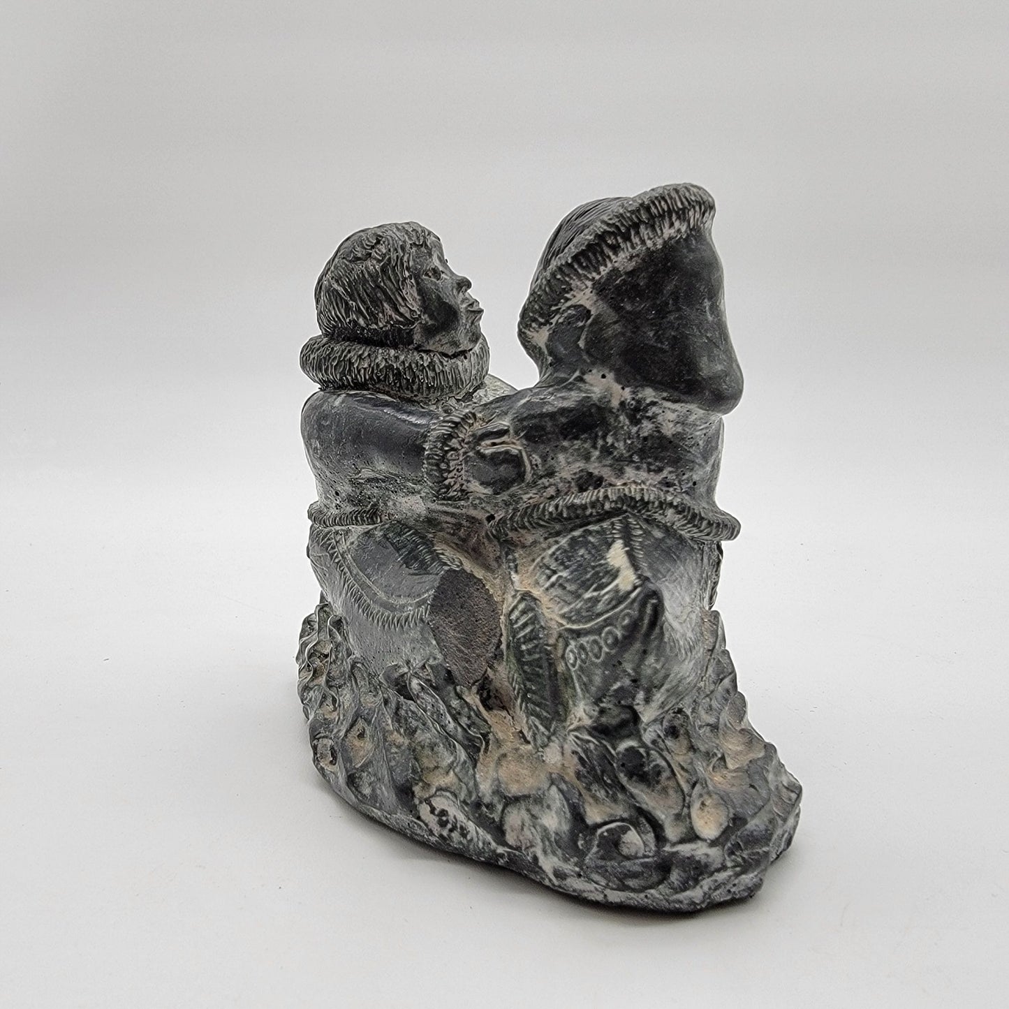 Vintage Wolf Original Soapstone Inuit Couple In Kayak Sculpture