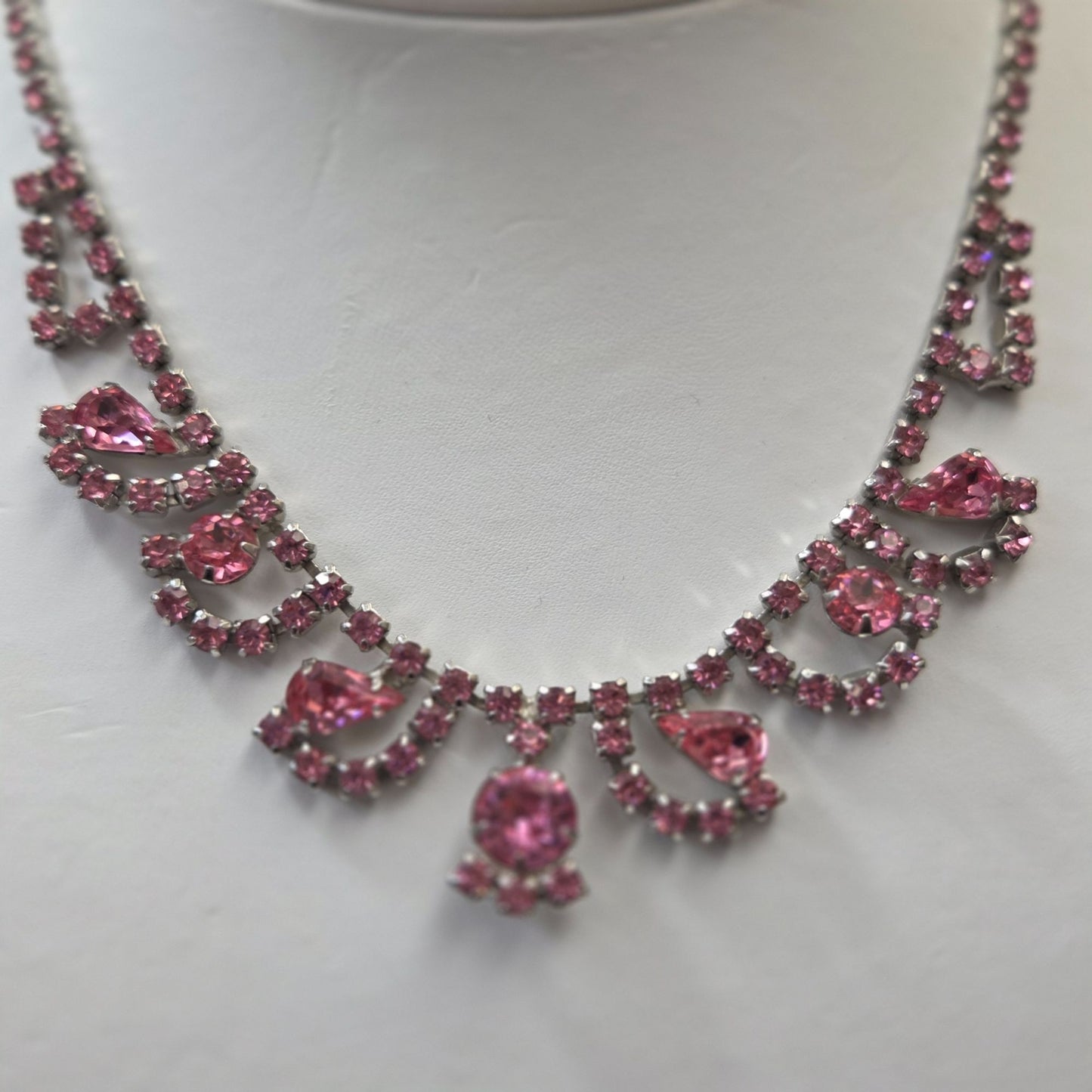 Vintage Pink Prong-Set Rhinestone Scalloped Bib Necklace