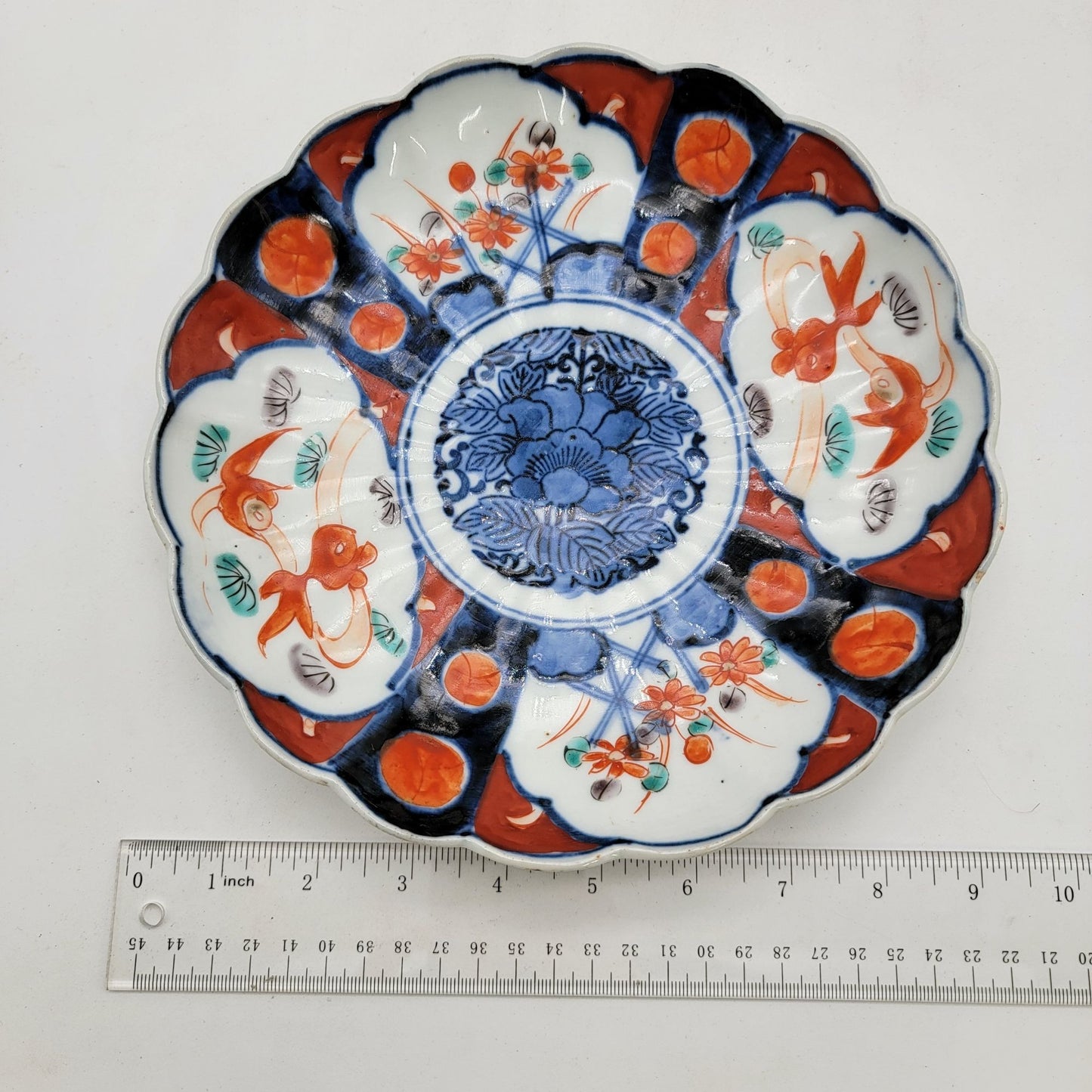 Vintage Japanese Imari Porcelain Dish With Scalloped Edges & Hand-Painted Floral & Goldfish Motif