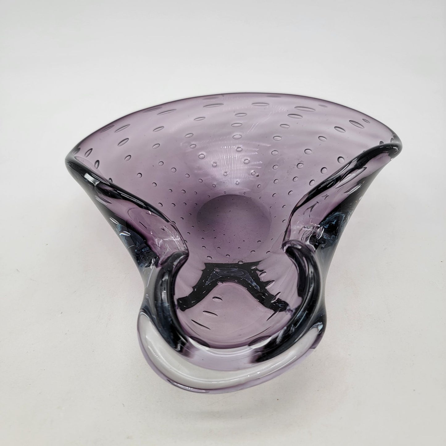 Vintage Mid Century Abstract Amethyst Purple Controlled Bubble Art Glass Ashtray Bowl