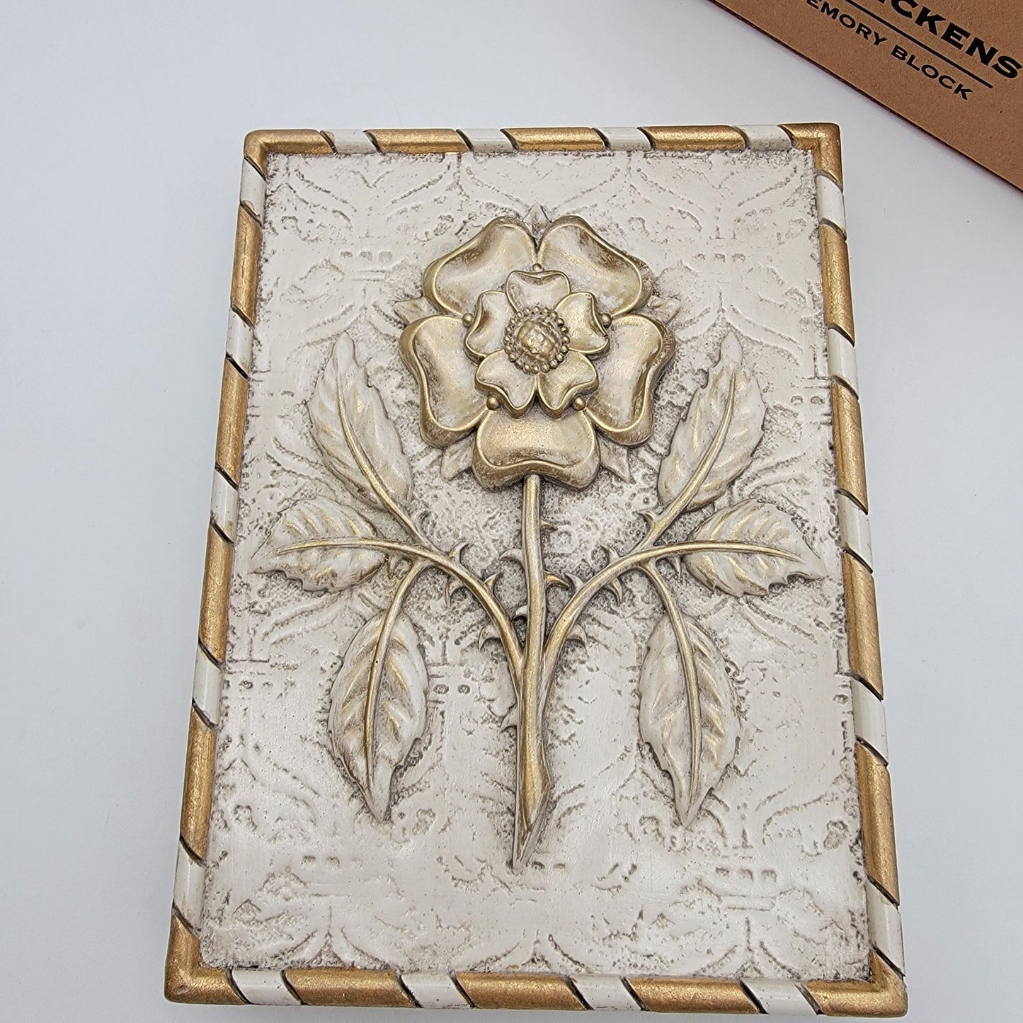 Retired Sid Dickens Memory Block T499 Tudor Rose Retailer Exclusive