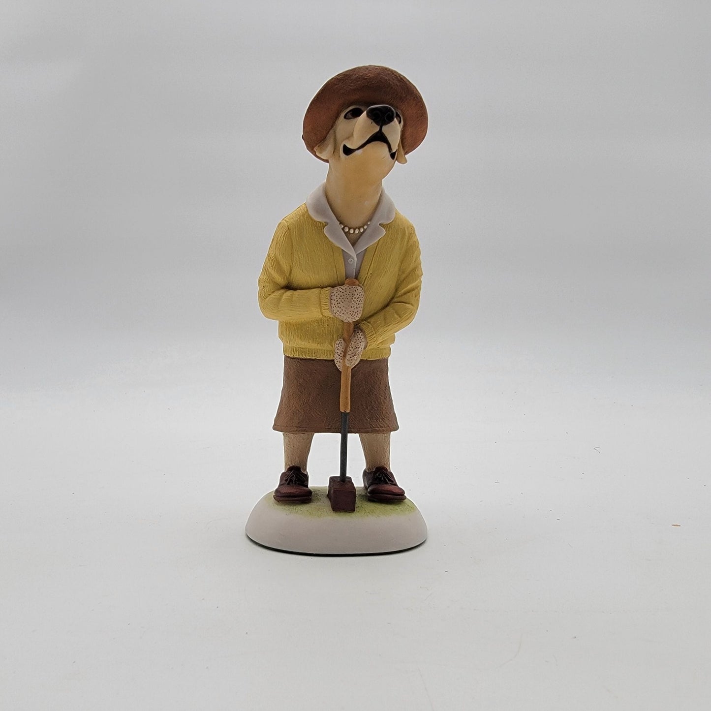 Robert Harrop Country Companions Yellow Labrador CC58B Figurine