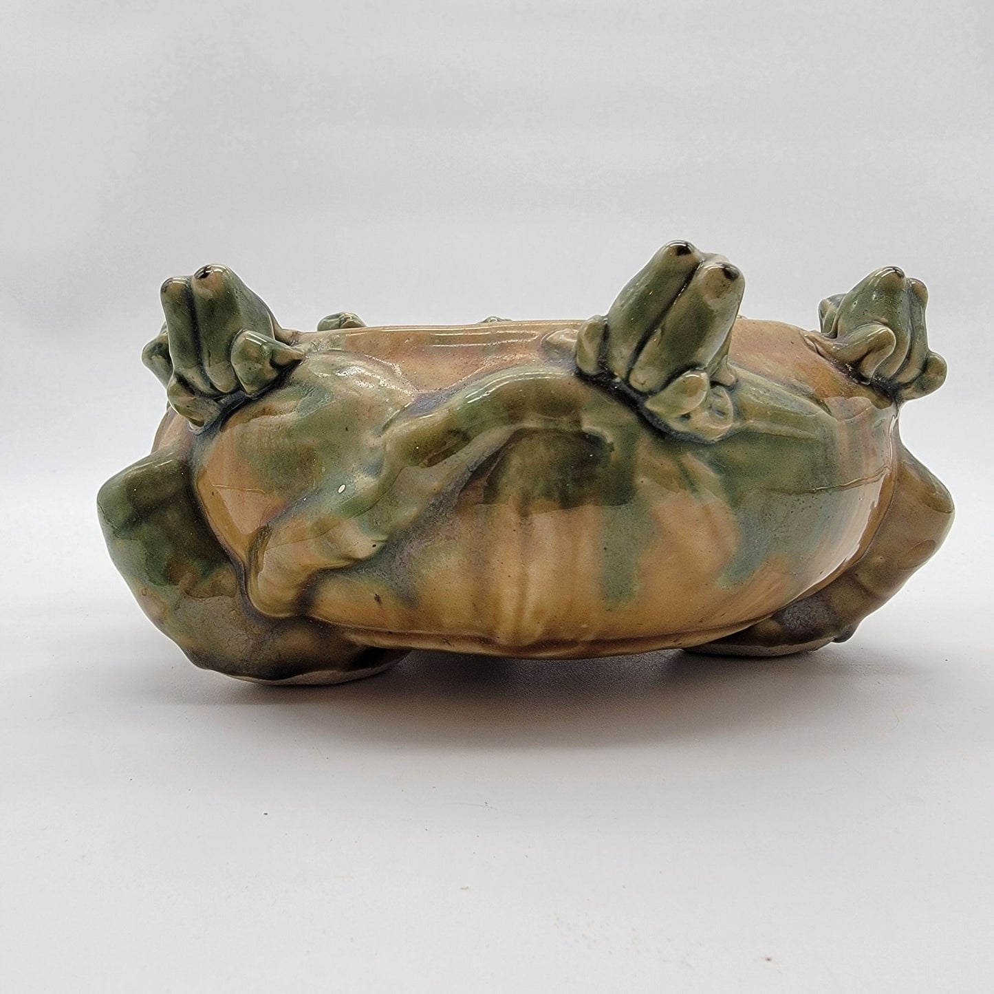Majolica 8 Frog Pottery Planter