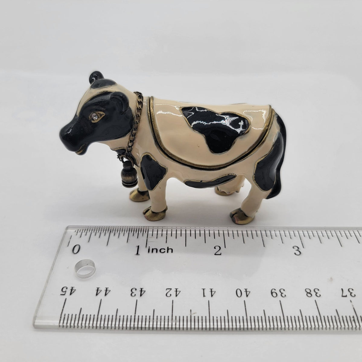 Objet D'Art Half Pint Cow Trinket Box Artform No. 113