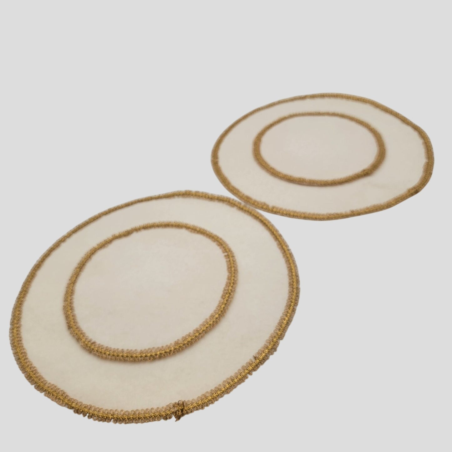 Vintage 1970s Gold Metallic Trim Kitschy Holiday Felt Placemats & Doily Set - 4pcs