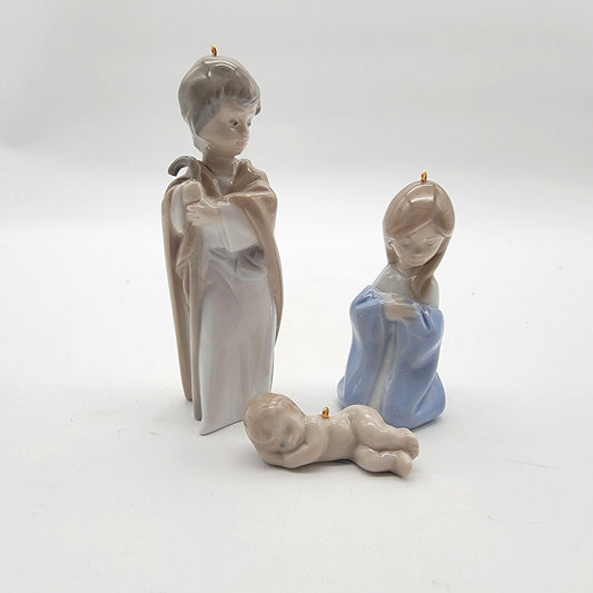 Lladro Porcelain Miniature Holy Family Nativity Ornament Set #5657 in Original Box