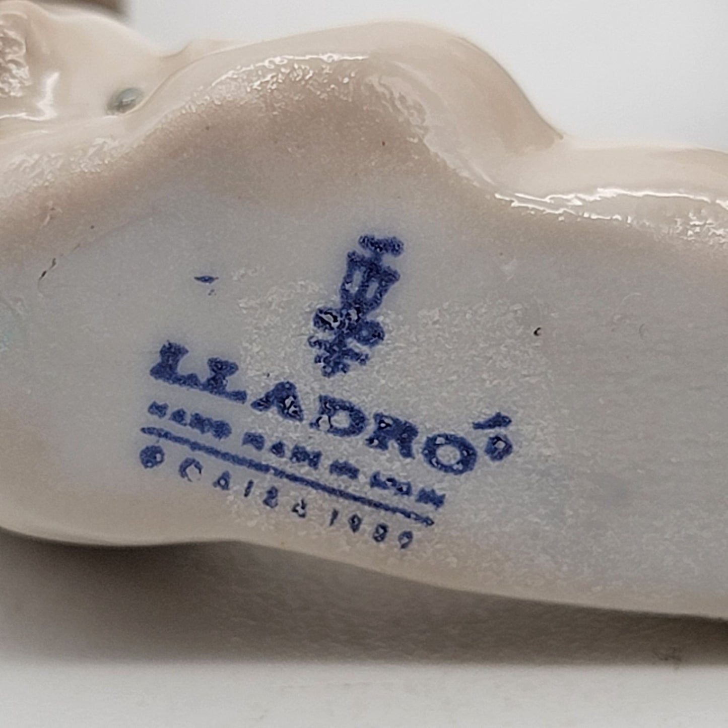 Lladro Porcelain Miniature Holy Family Nativity Ornament Set #5657 in Original Box