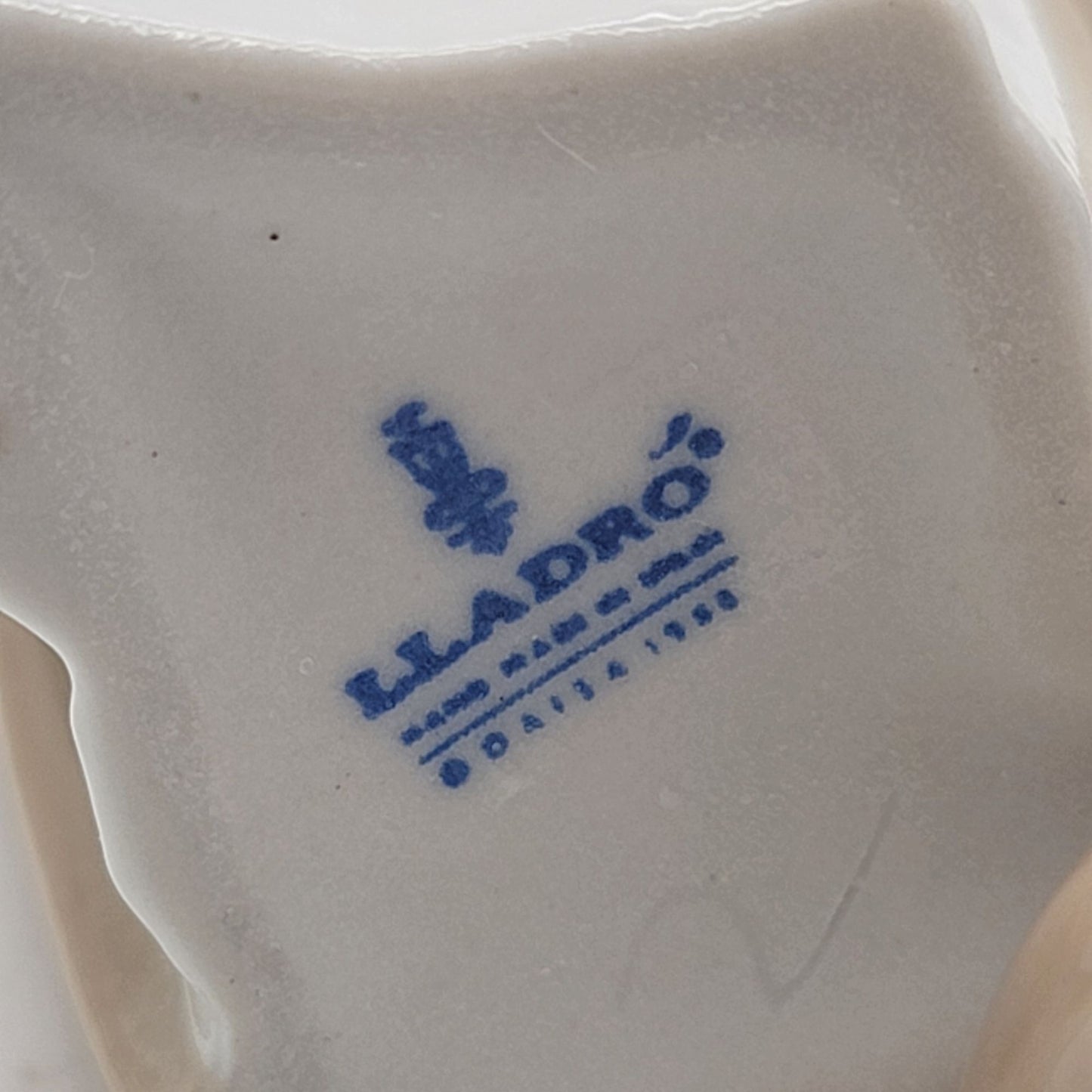 Lladro Porcelain Miniature Holy Family Nativity Ornament Set #5657 in Original Box