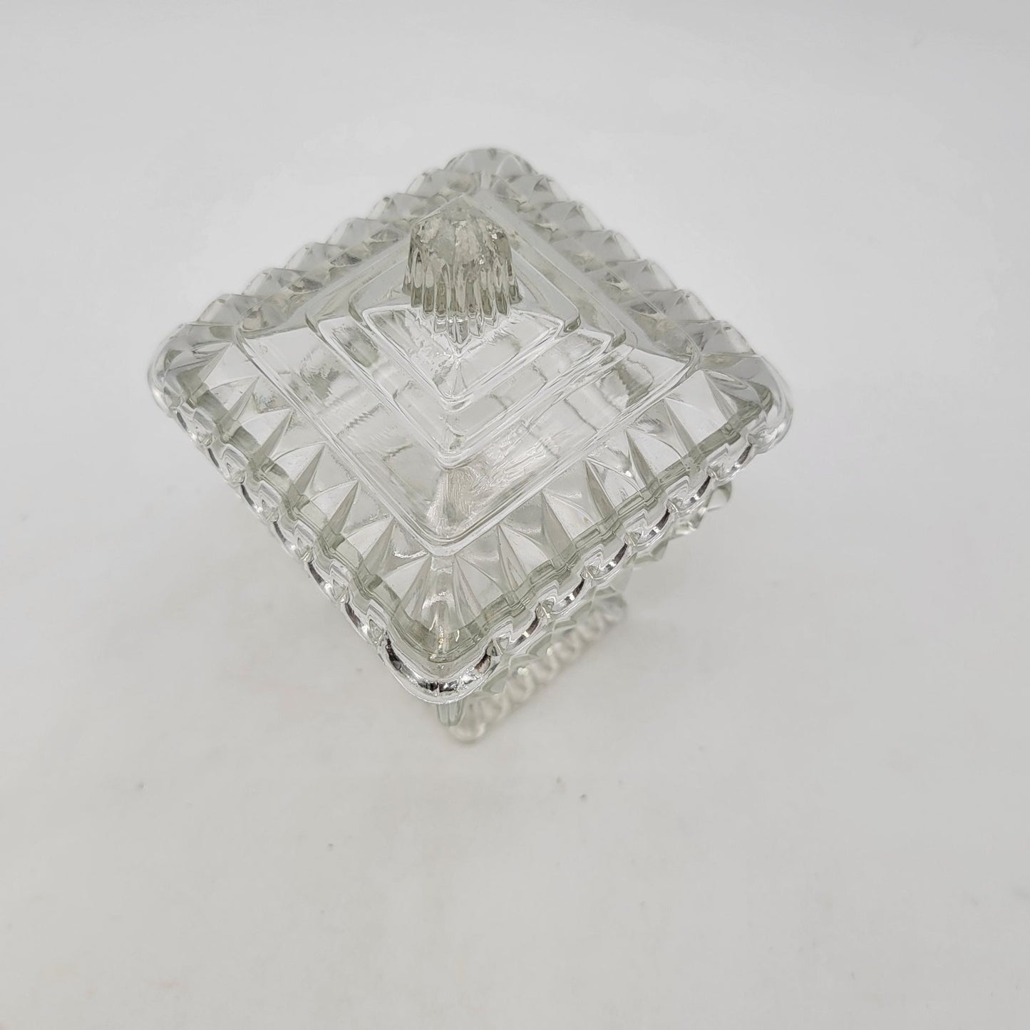 Vintage Jeannette Glass Wedding Candy Dish With Lid