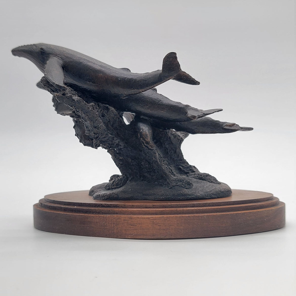 Humpback Whales 1984 Delta Commemorative Sculpture By Charles Earnhardt