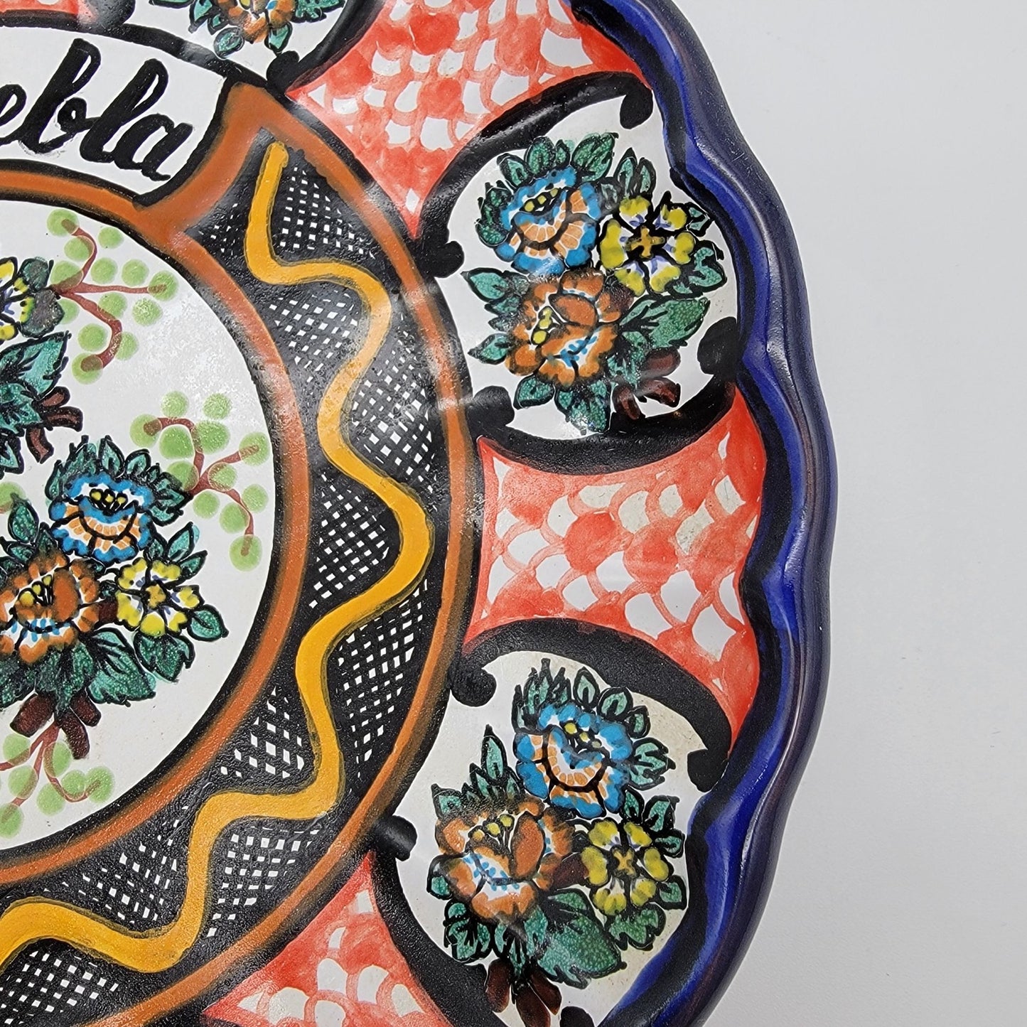 Puebla Talavera Arte Cruz Mexican Pottery Plate