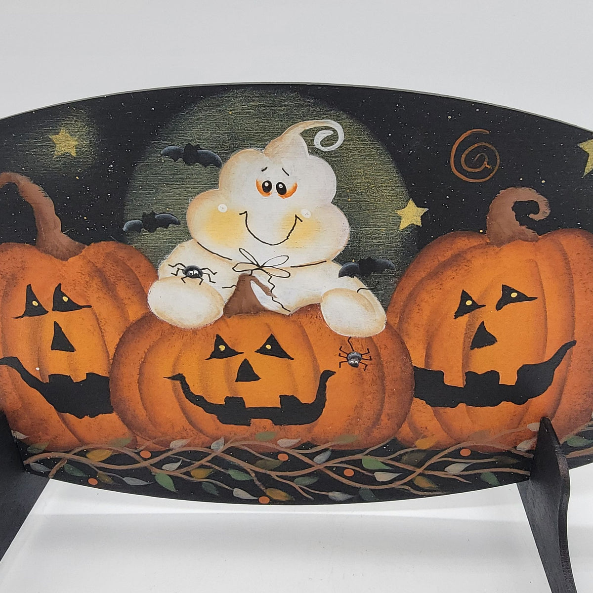 Adorable Ghost Pumpkin Plaque With Stand