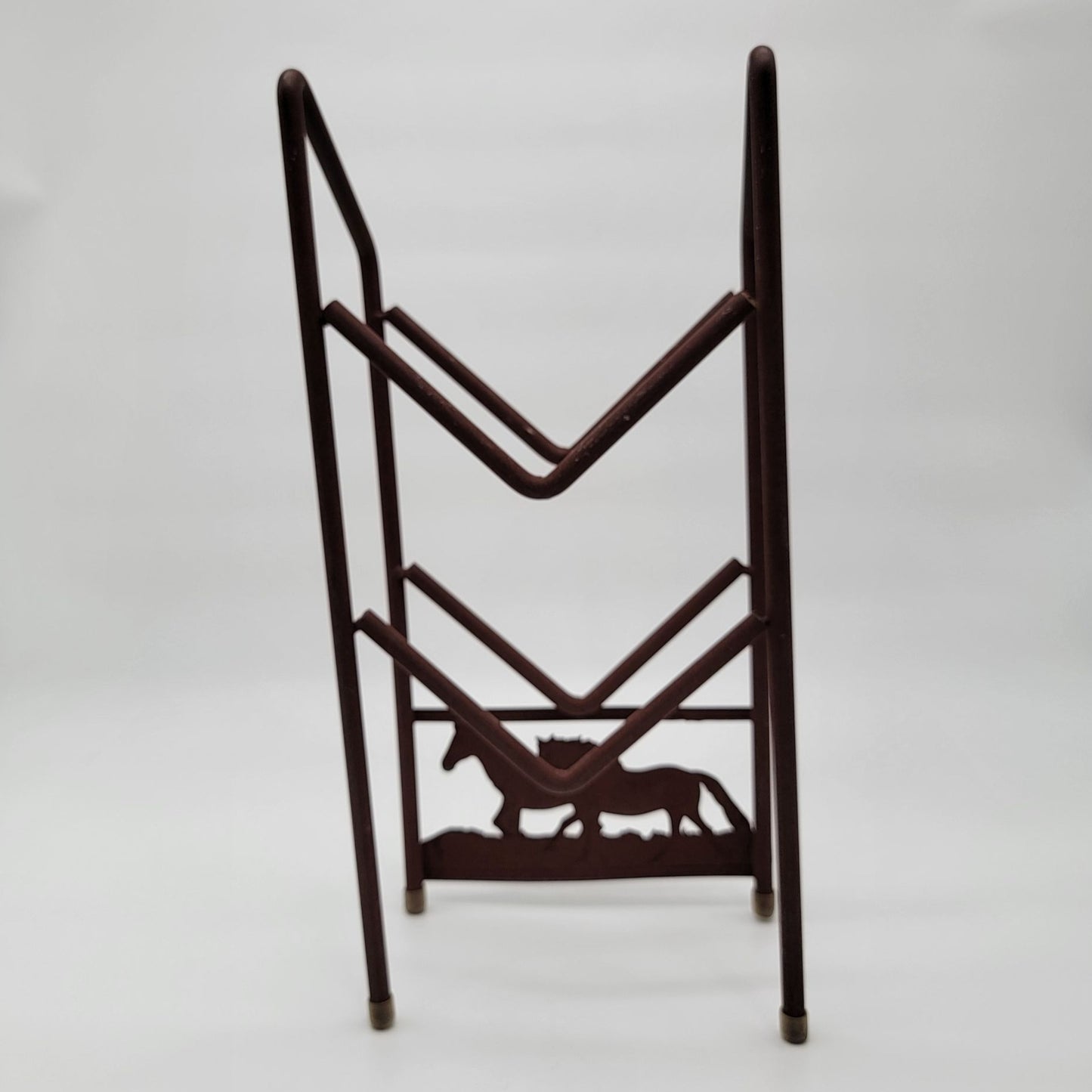 Vintage Metal Horse Wine Rack With 2-Tier Design