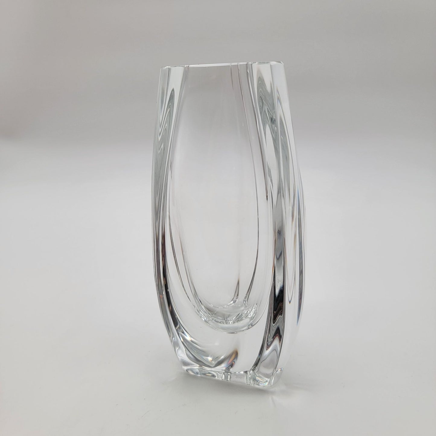 Vintage Baccarat Crystal Bouton D'or Vase With Original Box