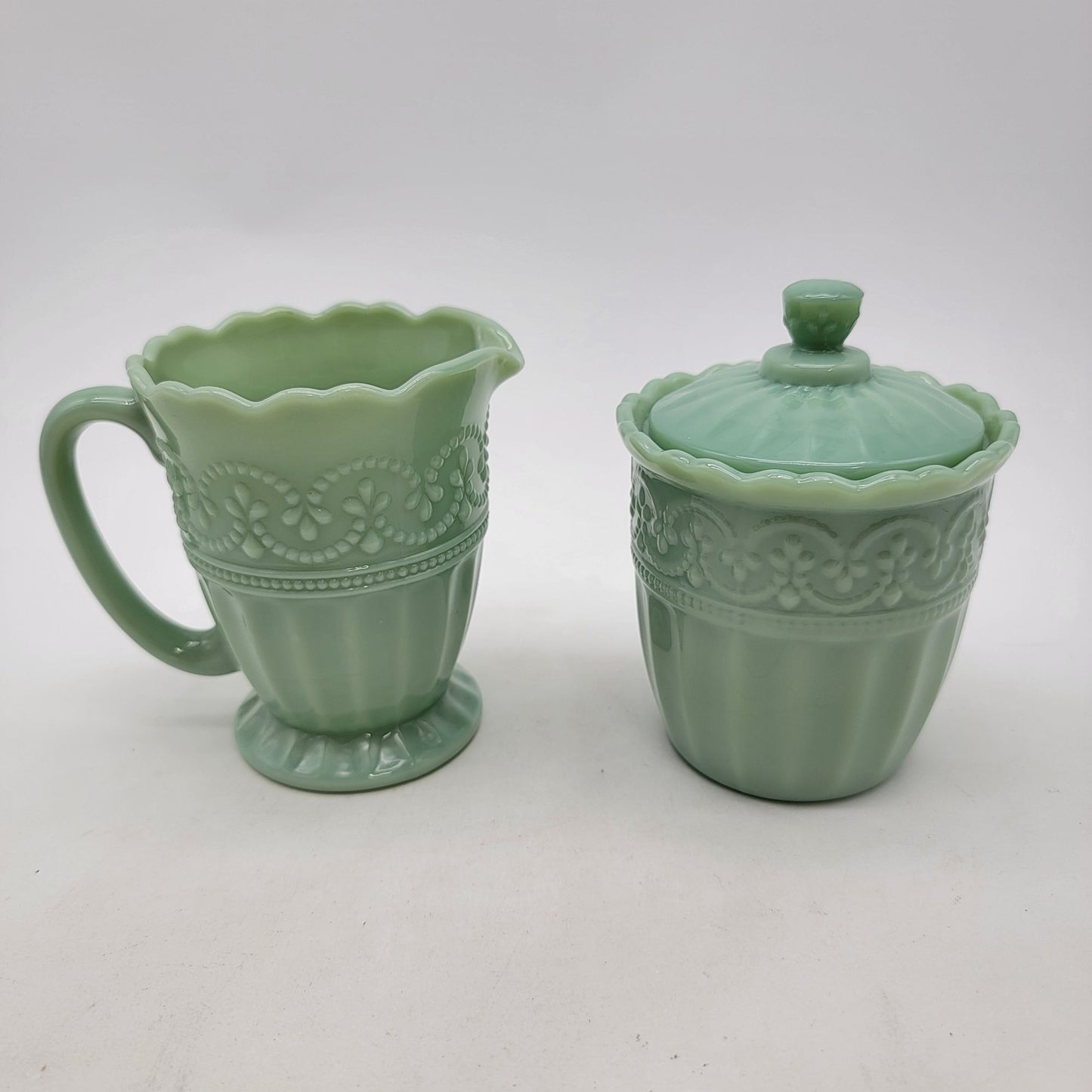 Pioneer Woman Jadeite "Timeless Beauty" Cream & Sugar Set