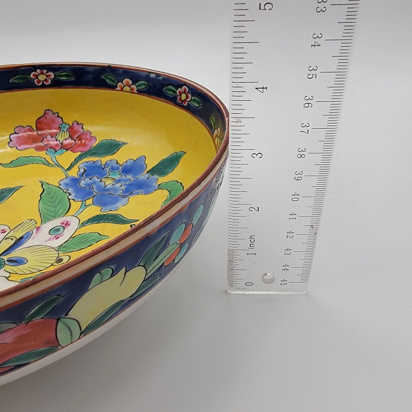 Antique Arita Yamatoku Nippon Famille Jaune Porcelain Bowl