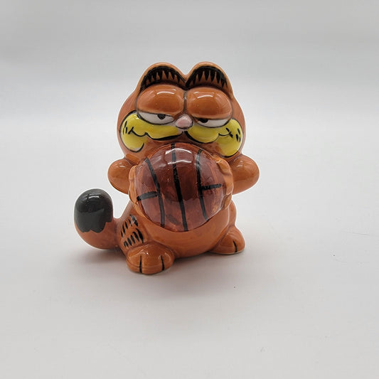 Vintage 1978 Garfield Figurine By Enesco Basketball
