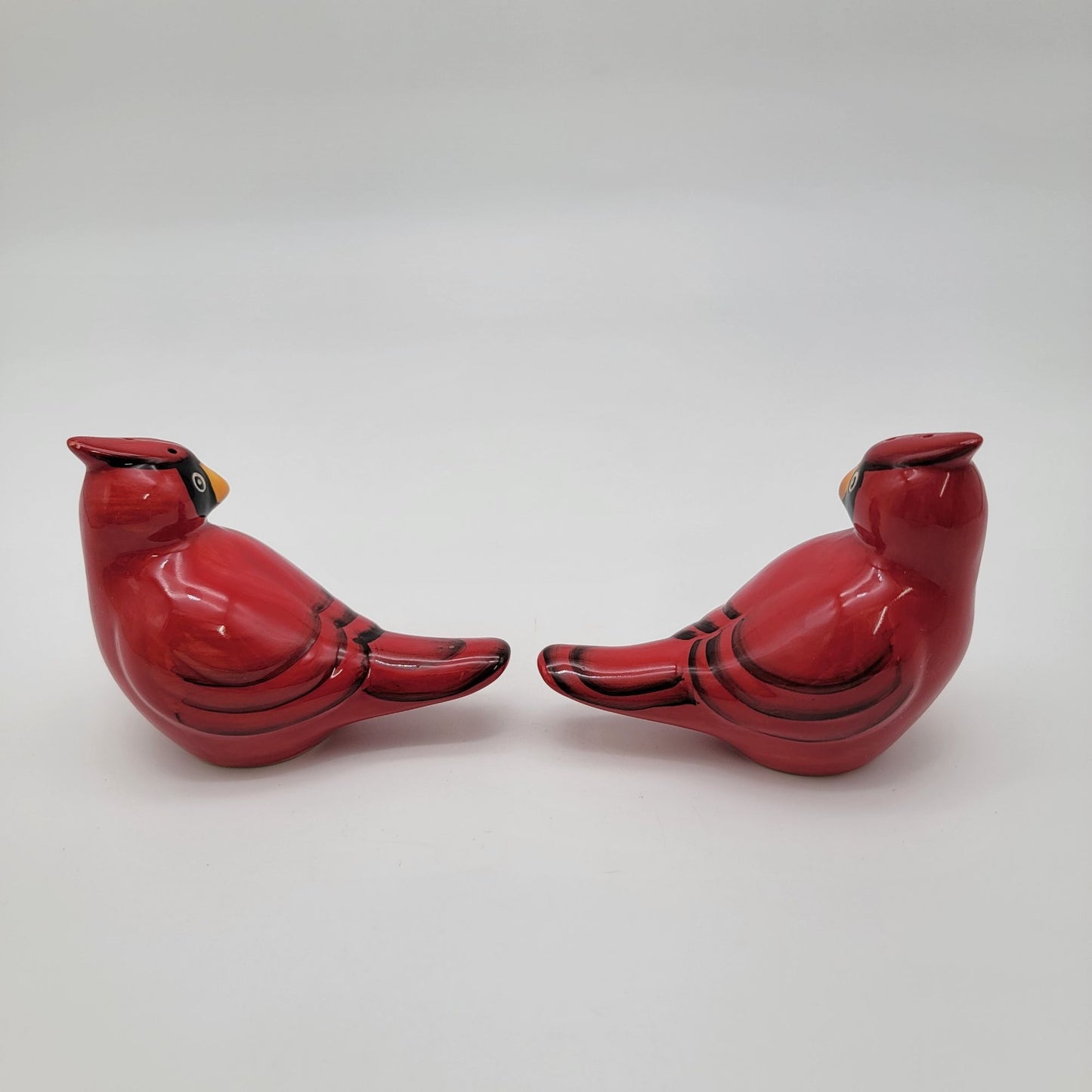 Red Cardinal Birds Salt & Pepper Shakers Set Of 2