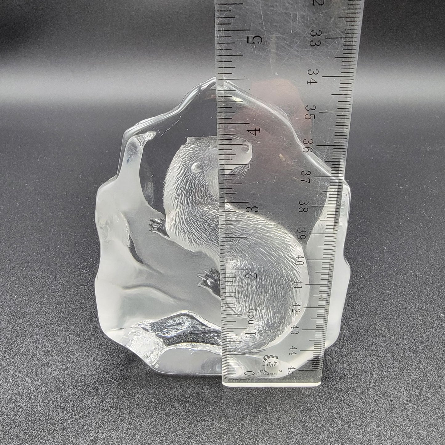 Mats Jonasson Crystal Sea Otter Paperweight Signed MJ Sweden 3563