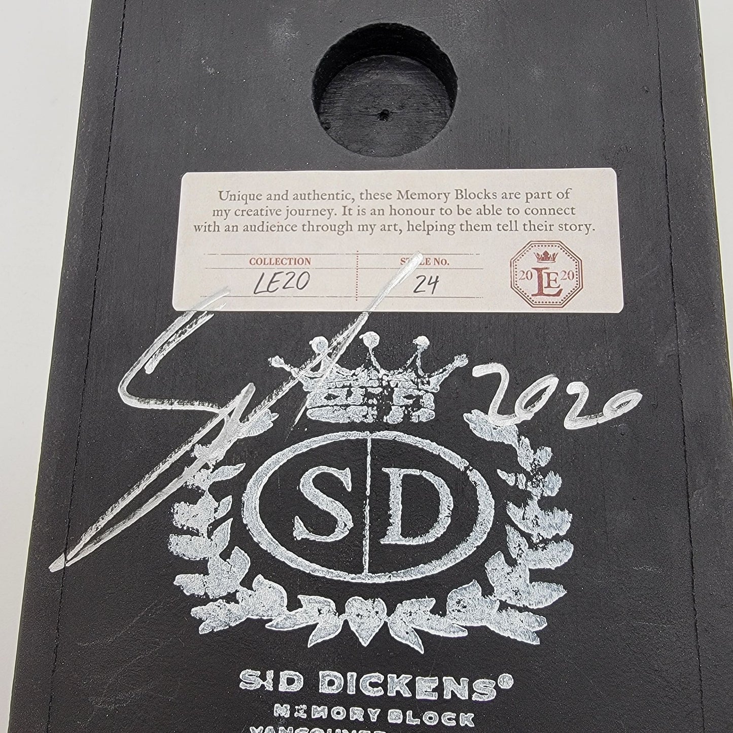 Signed Retired Sid Dickens Memory Block LE20 Easter Limited Edition