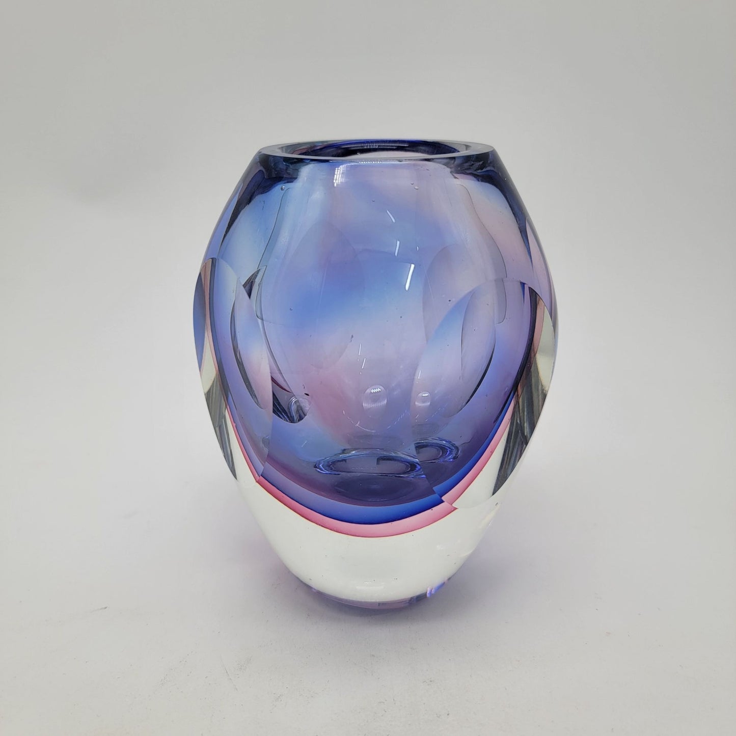 Flavio Poli Seguso Murano Sommerso Faceted Art Glass Vase Purple & Pink - As Found