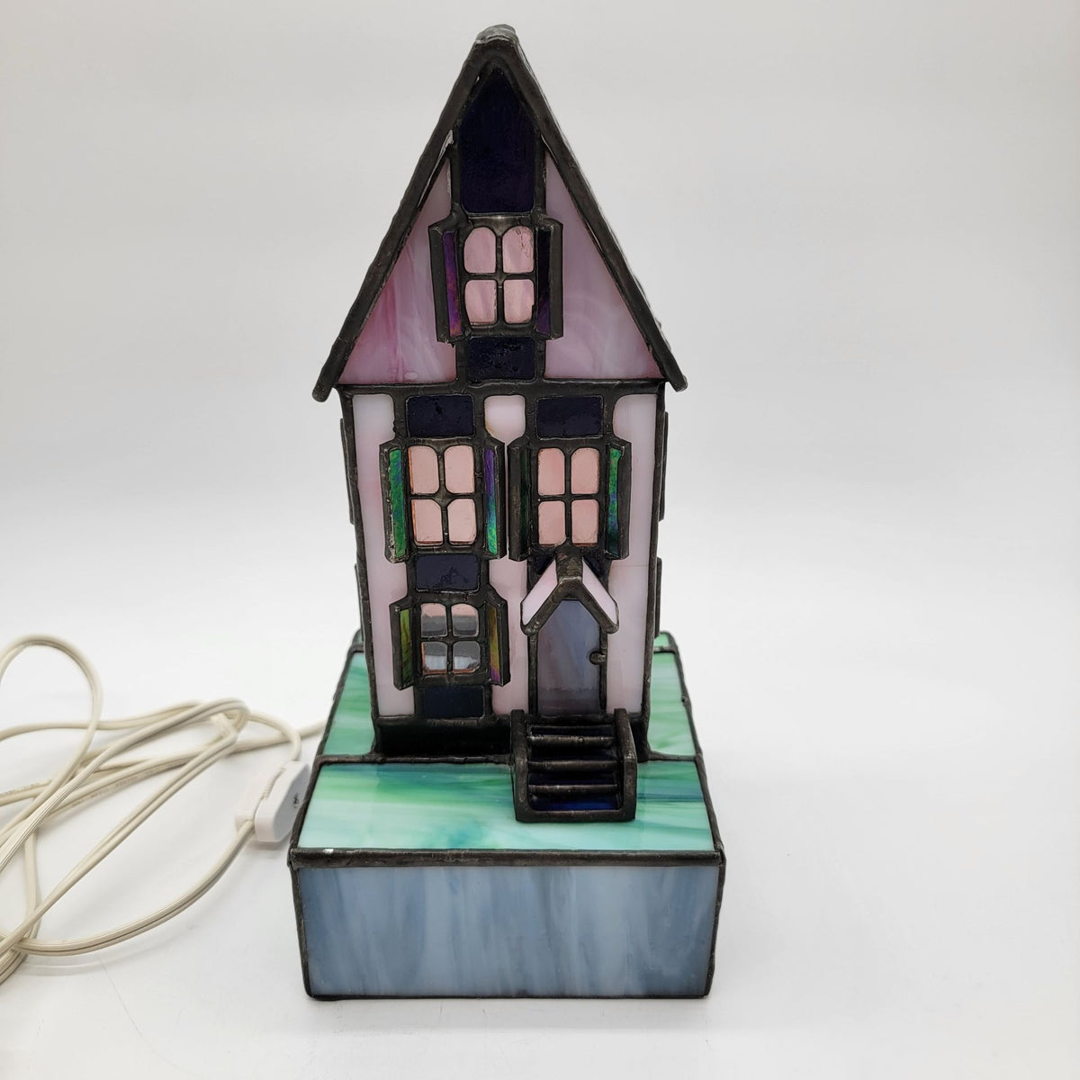 Forma Vitrum Tiffany Style Stained Glass House Lamp by Bill Job