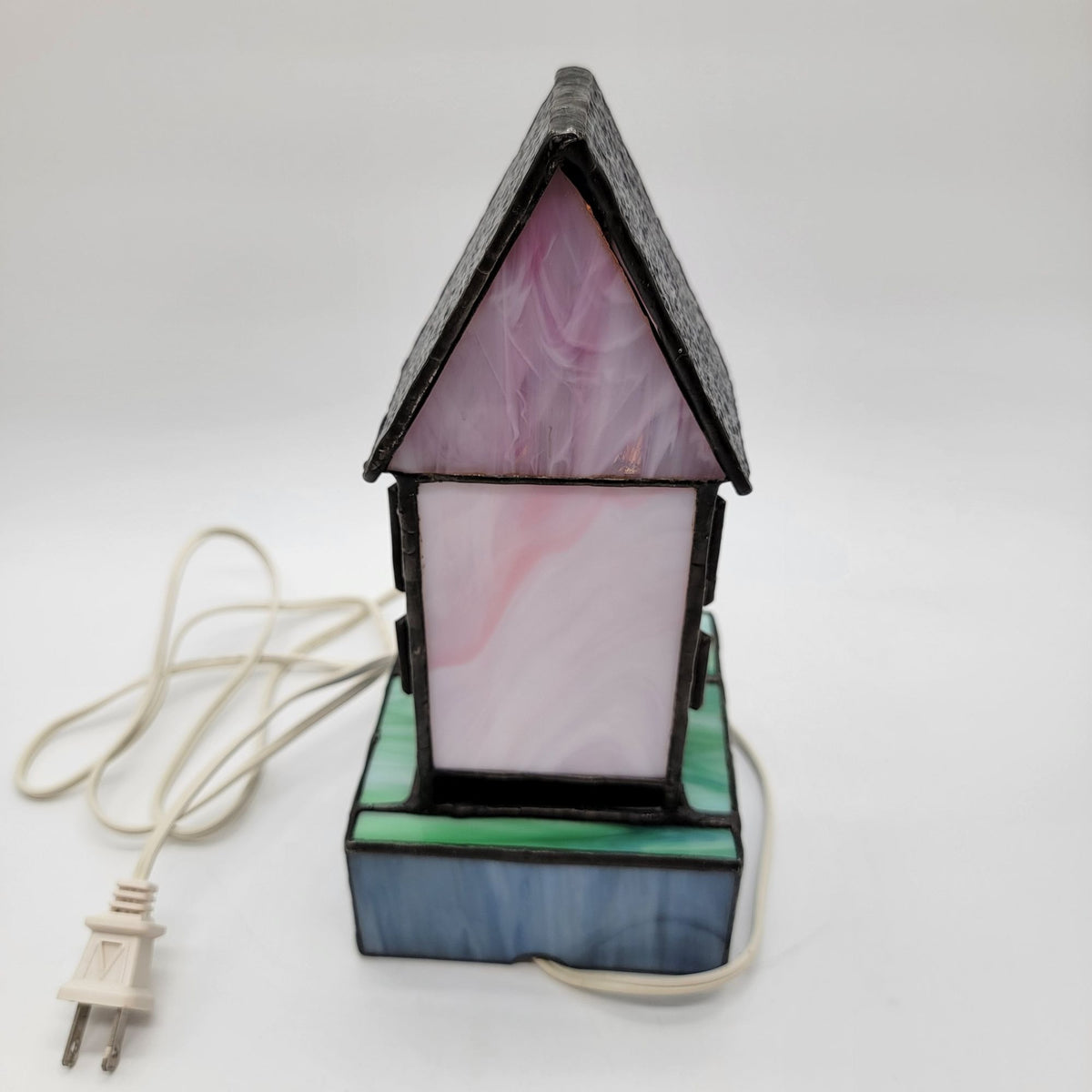 Forma Vitrum Tiffany Style Stained Glass House Lamp by Bill Job