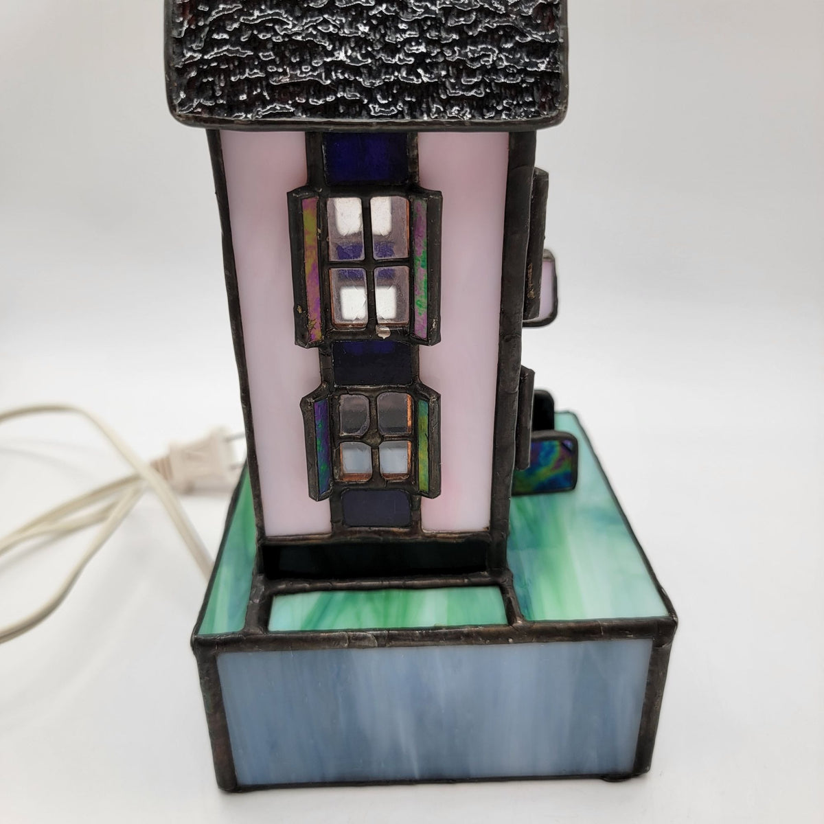 Forma Vitrum Tiffany Style Stained Glass House Lamp by Bill Job