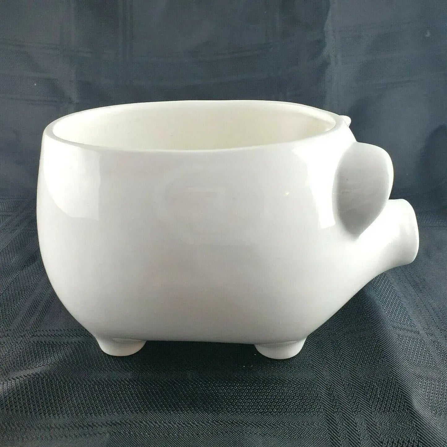 Faiancas Ramos Made in Portugal Pig Planter White