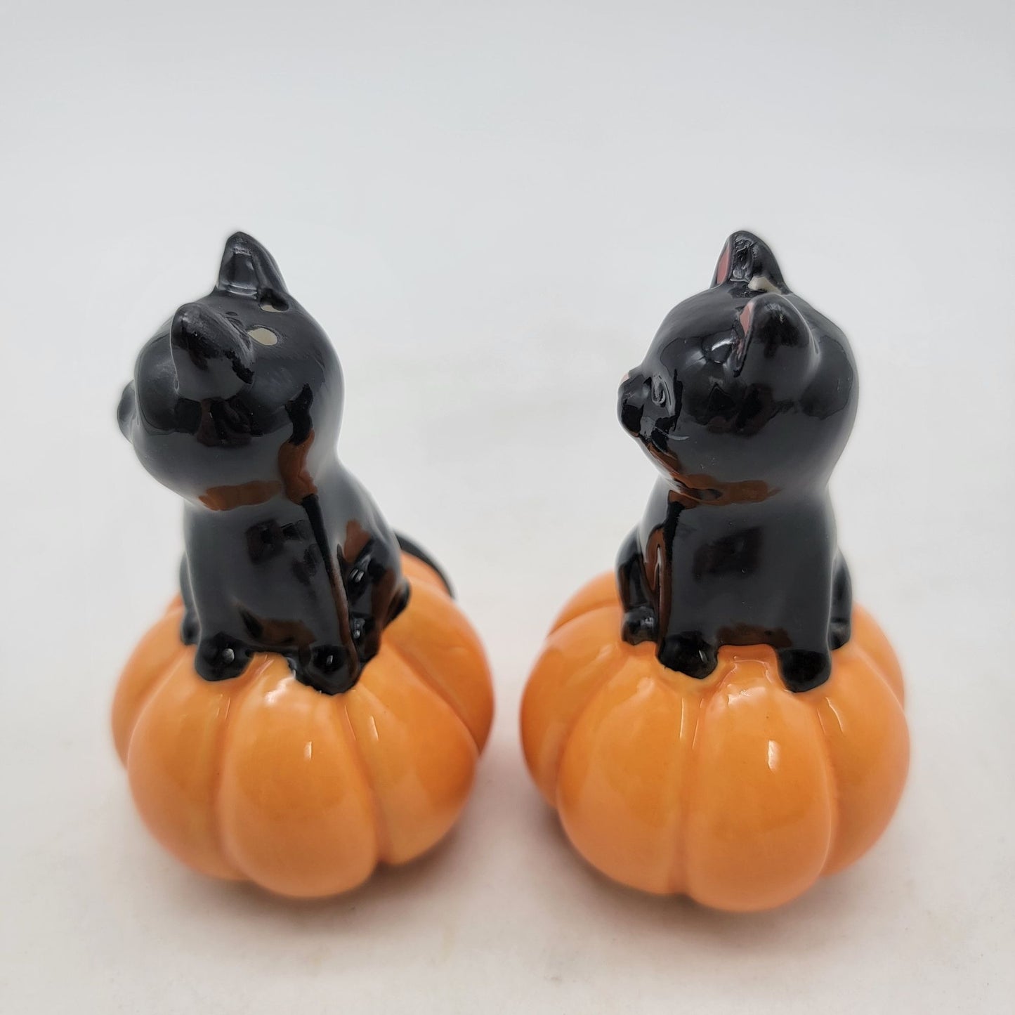 Black Cat On Pumpkin Salt & Pepper Shaker Set