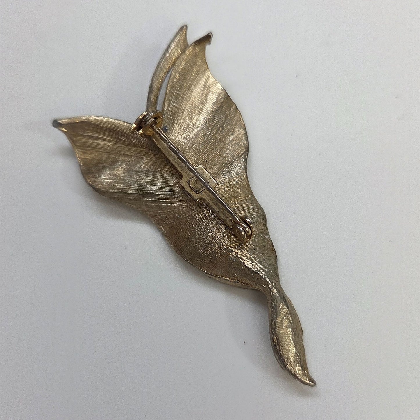Vintage 1940s Stylized Butterfly or Leaf Brooch