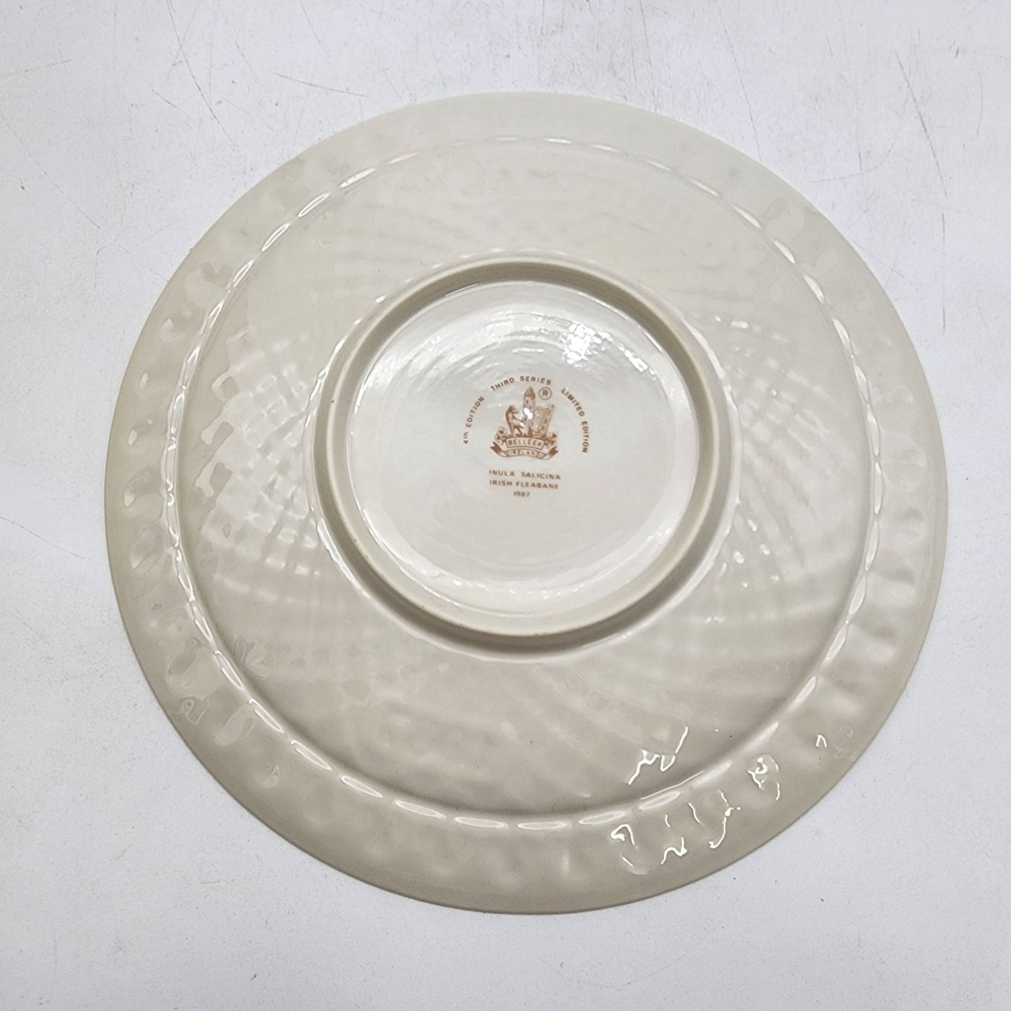 Belleek China 1987 Christmas Plate With Sunflower Of Ireland
