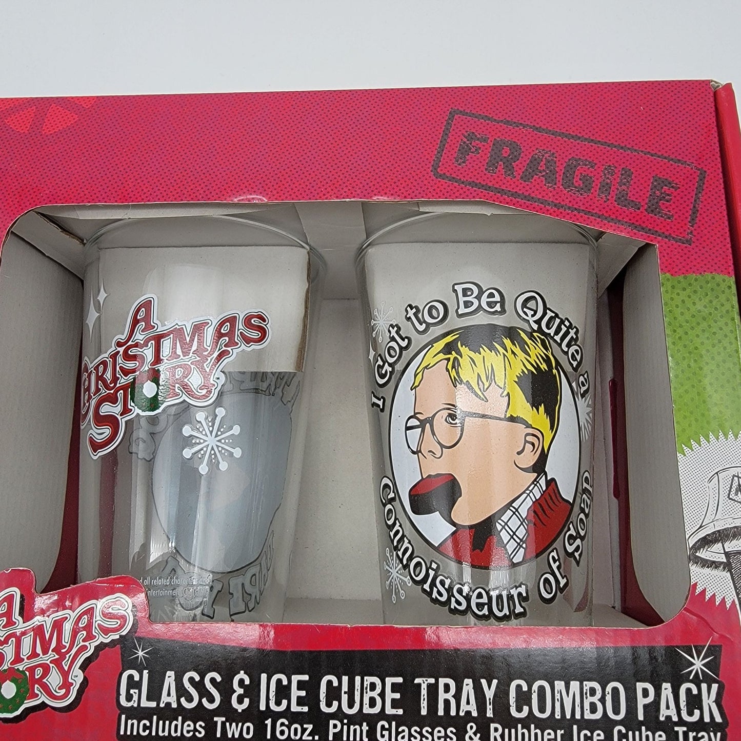 A Christmas Story Glass & Ice Cube Tray Combo Pack
