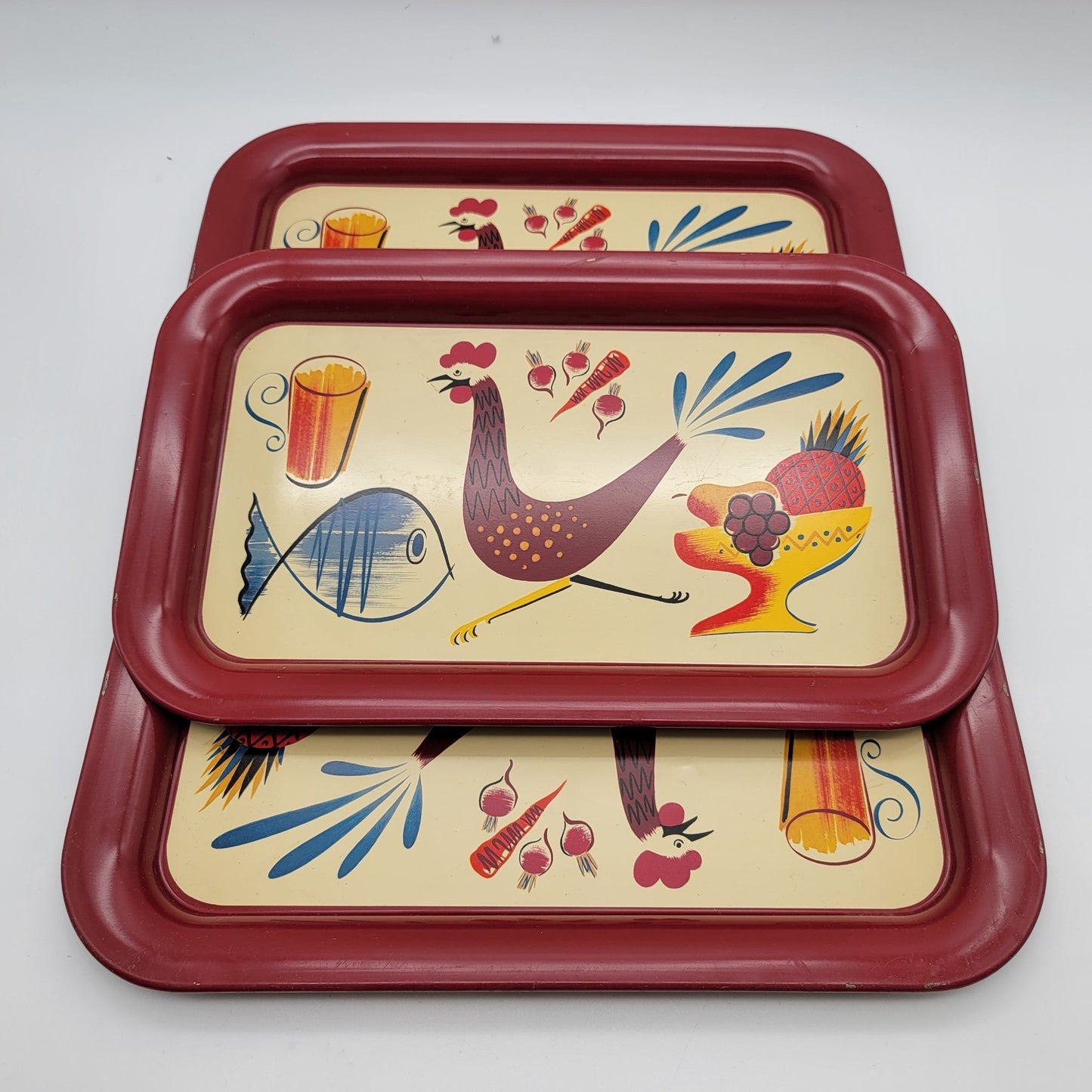 Set Of 3 Mid-Century Metal Snack Trays With Chicken