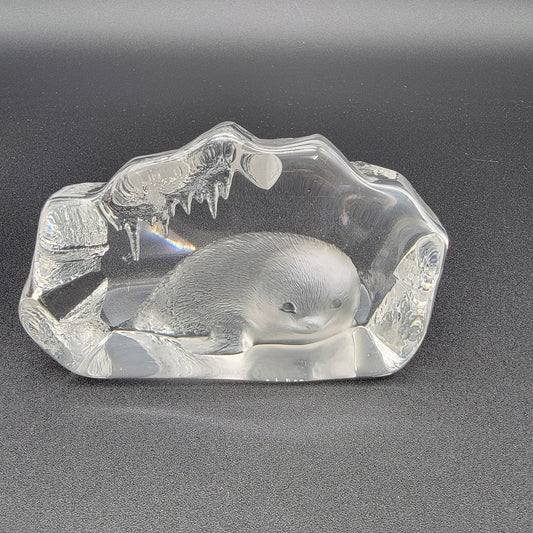 Mats Jonasson Crystal Baby Seal Paperweight Signed Sweden 33150