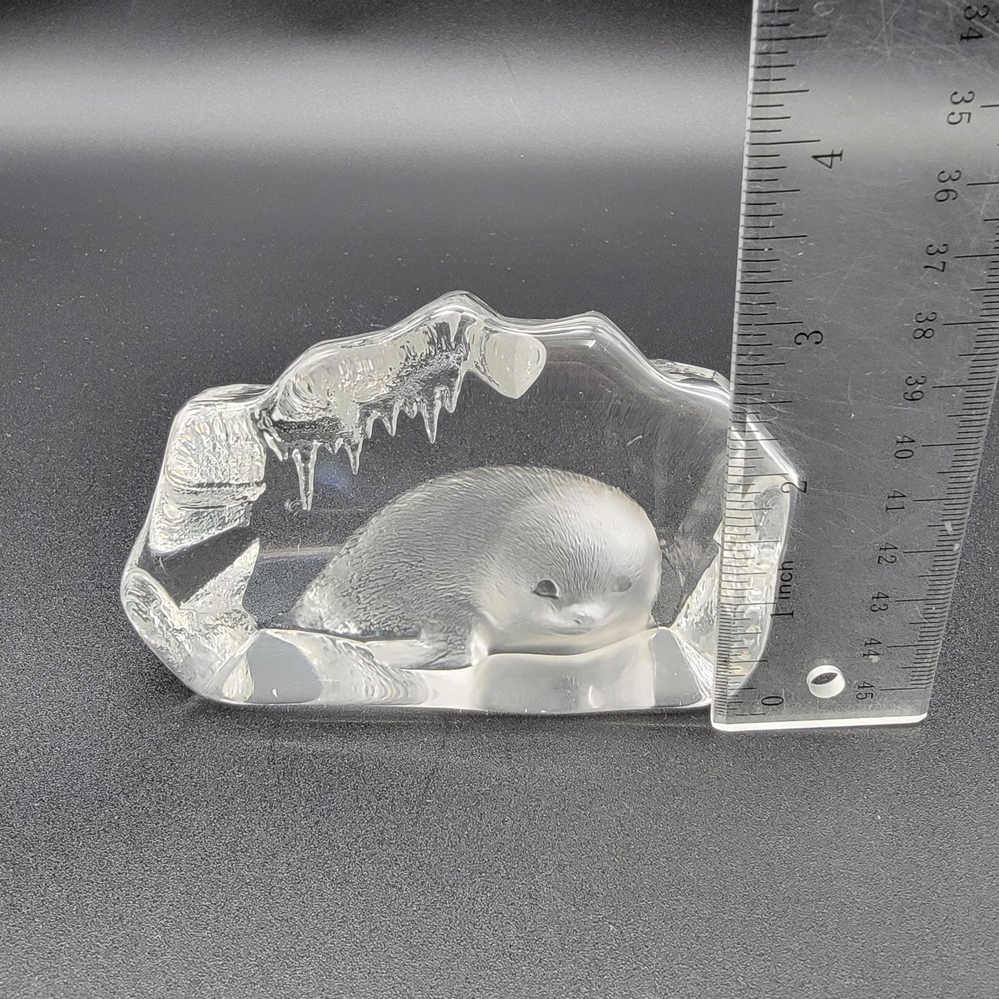 Mats Jonasson Crystal Baby Seal Paperweight Signed Sweden 33150
