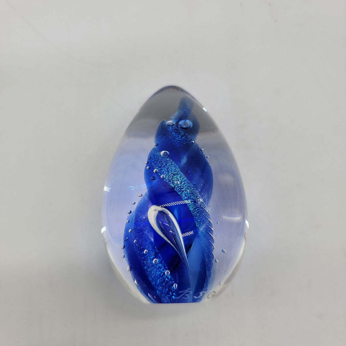 1997 Blacksheep Dichroic Glass Blue Egg Paperweight Signed BSG 97