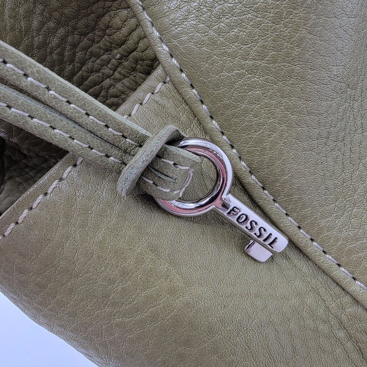 Vintage Fossil 1954 Avocado Green Pebbled Leather Hobo Shoulder Bag Purse