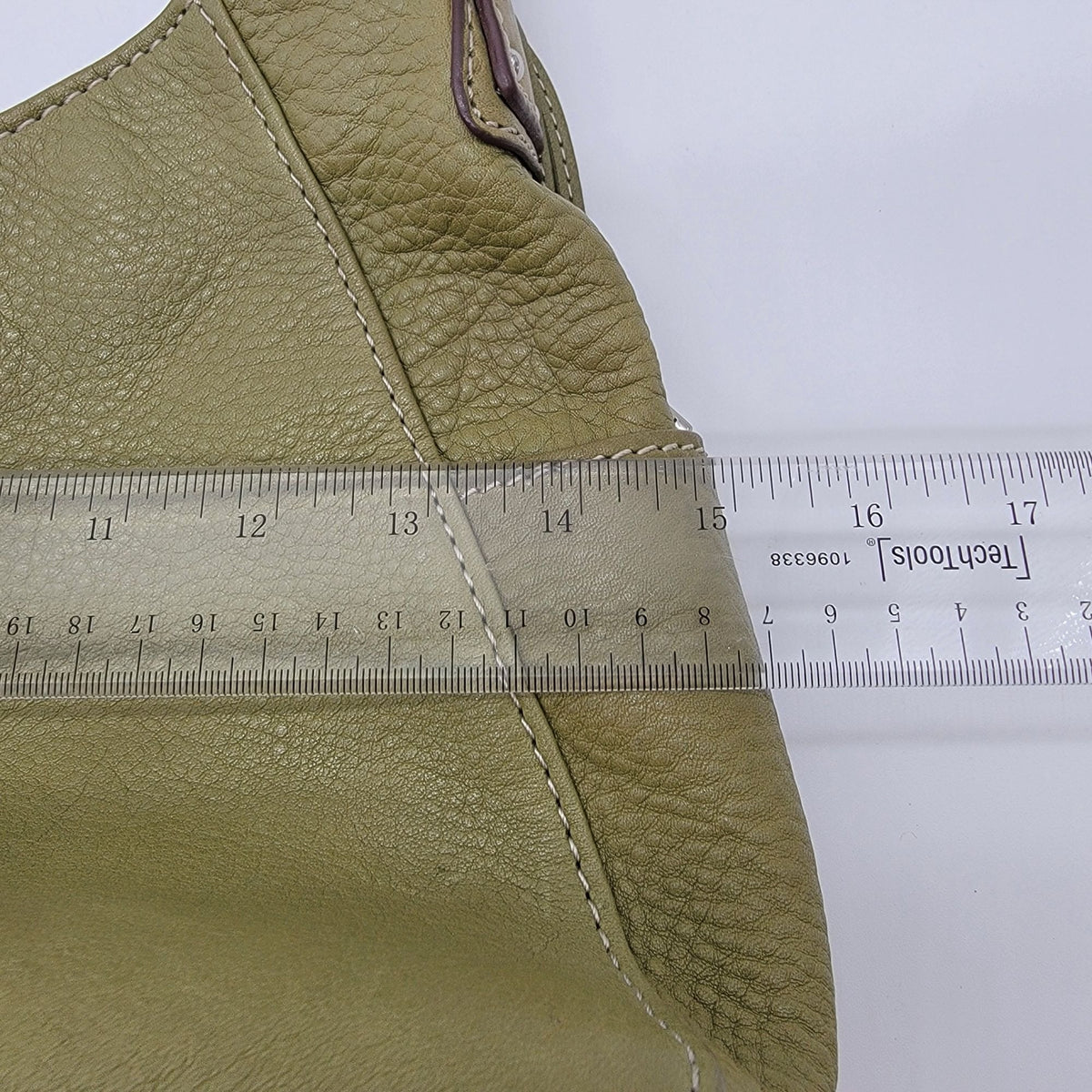 Vintage Fossil 1954 Avocado Green Pebbled Leather Hobo Shoulder Bag Purse