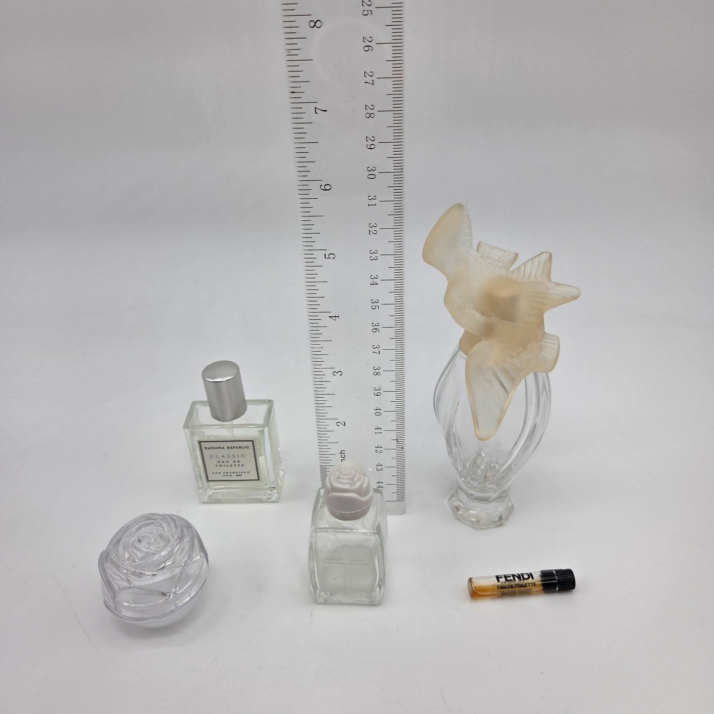 Lot of 5 Vintage Perfume Bottles: Nina Riccis LAir Du Temps Banana Republic Classic Fendi EDT Sample Rose